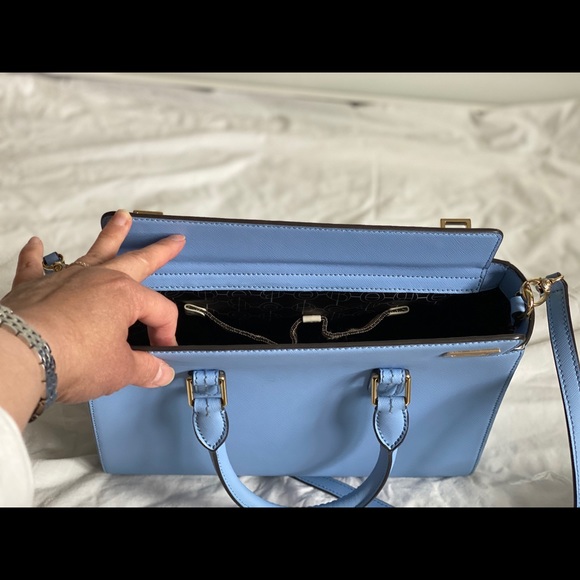 Henri Bendel W57 leather turn lock bag - Picture 4 of 5